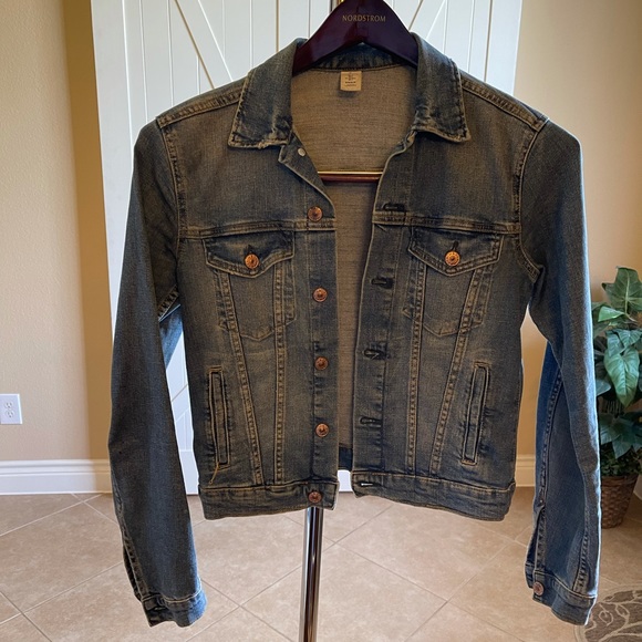 Made in Bangladesh Blue Jean Jacket - Picture 9 of 9